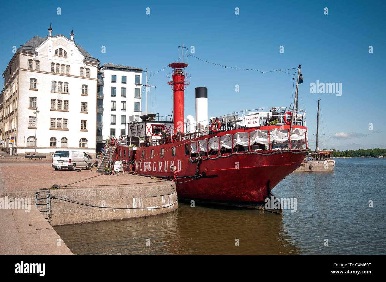 Lightship Relandersgrund un café restaurant bateau dans Meritulli Square à Helsinki, Finlande Banque D'Images