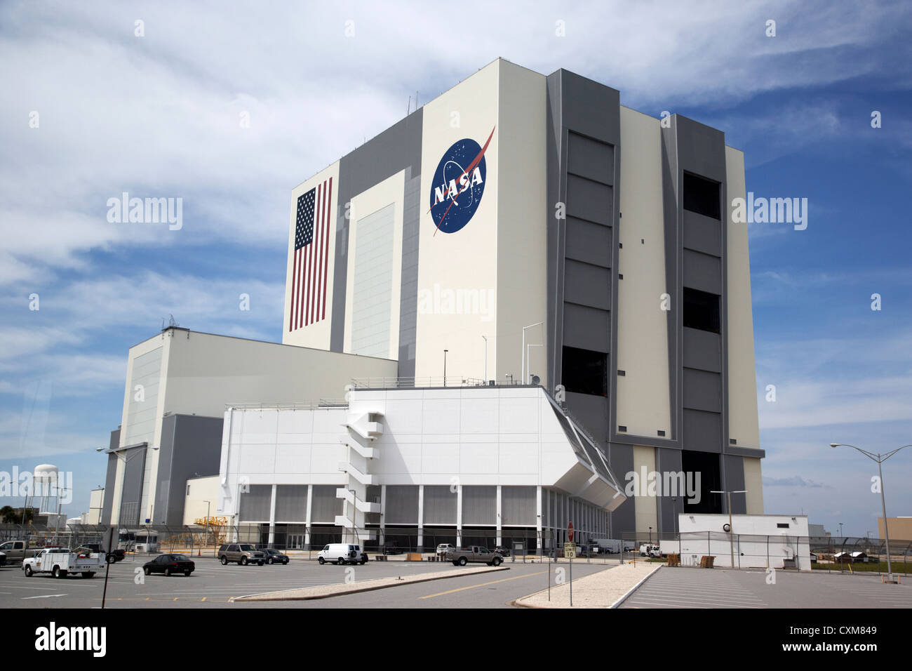 L'extérieur de l'édifice de l'Assemblée véhicule vab et centre de contrôle de lancement Centre spatial Kennedy en Floride USA Banque D'Images