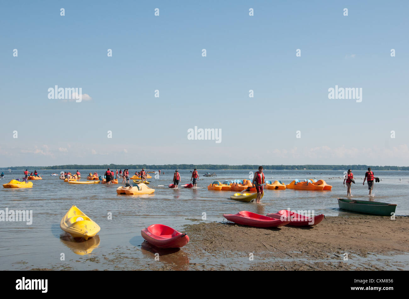 Plage du Parc National d'Oka, laurentides Québec Canada- Sur la rive du lac des Deux Montagnes Banque D'Images