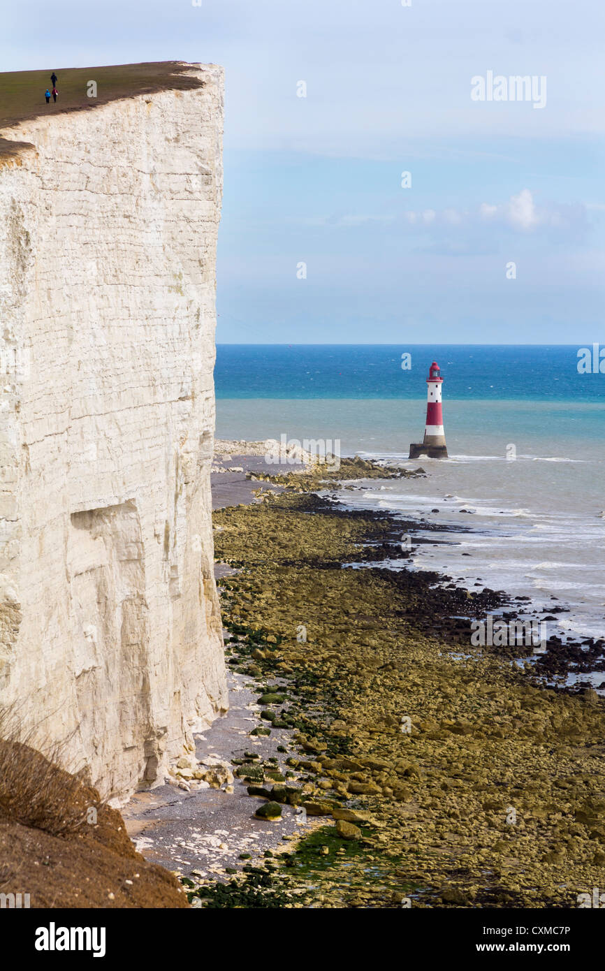 Les falaises et le phare à Beachy Head près de Eastbourne East Sussex, England UK Banque D'Images