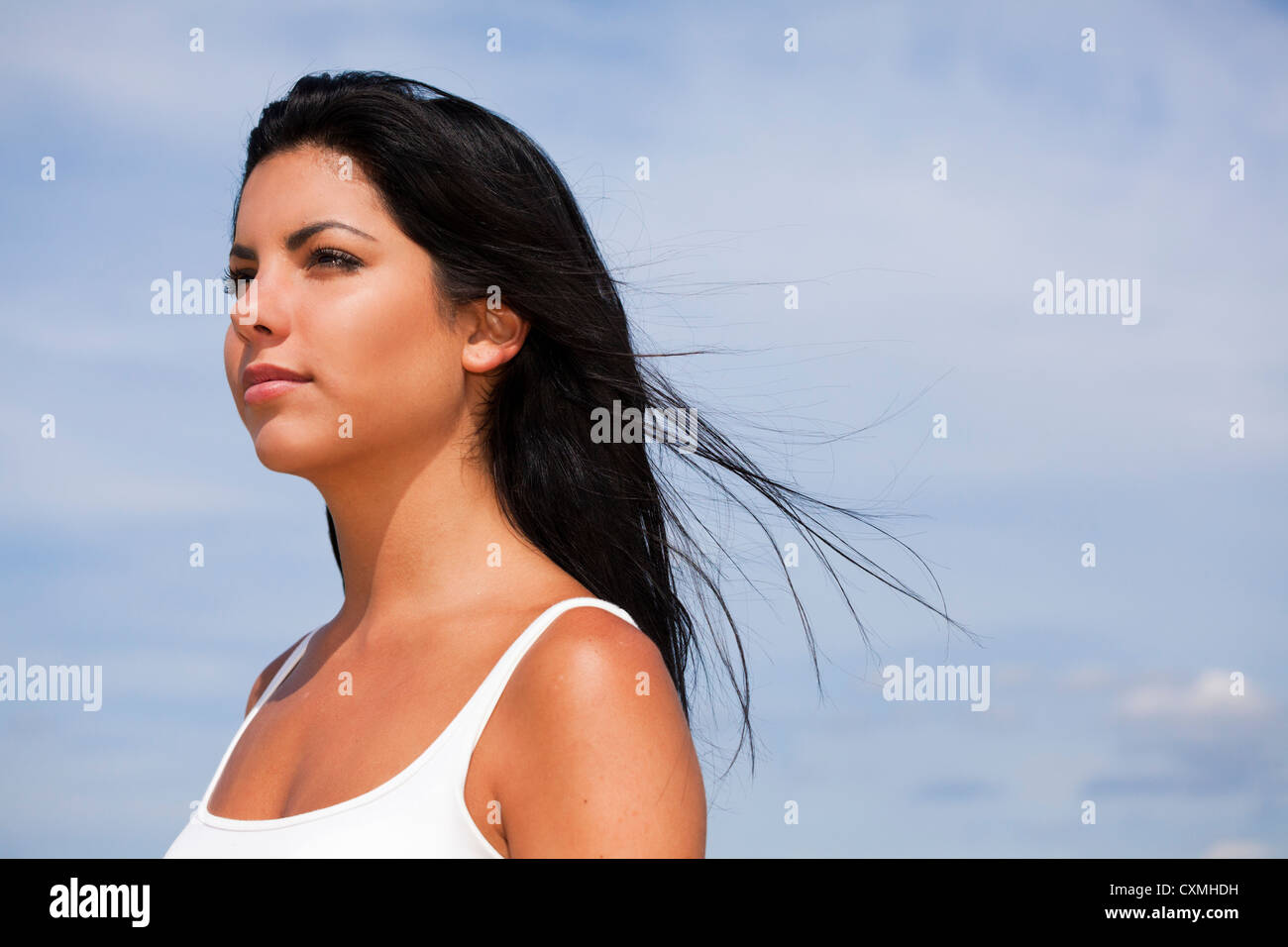 Portrait de femme à la caméra de Banque D'Images