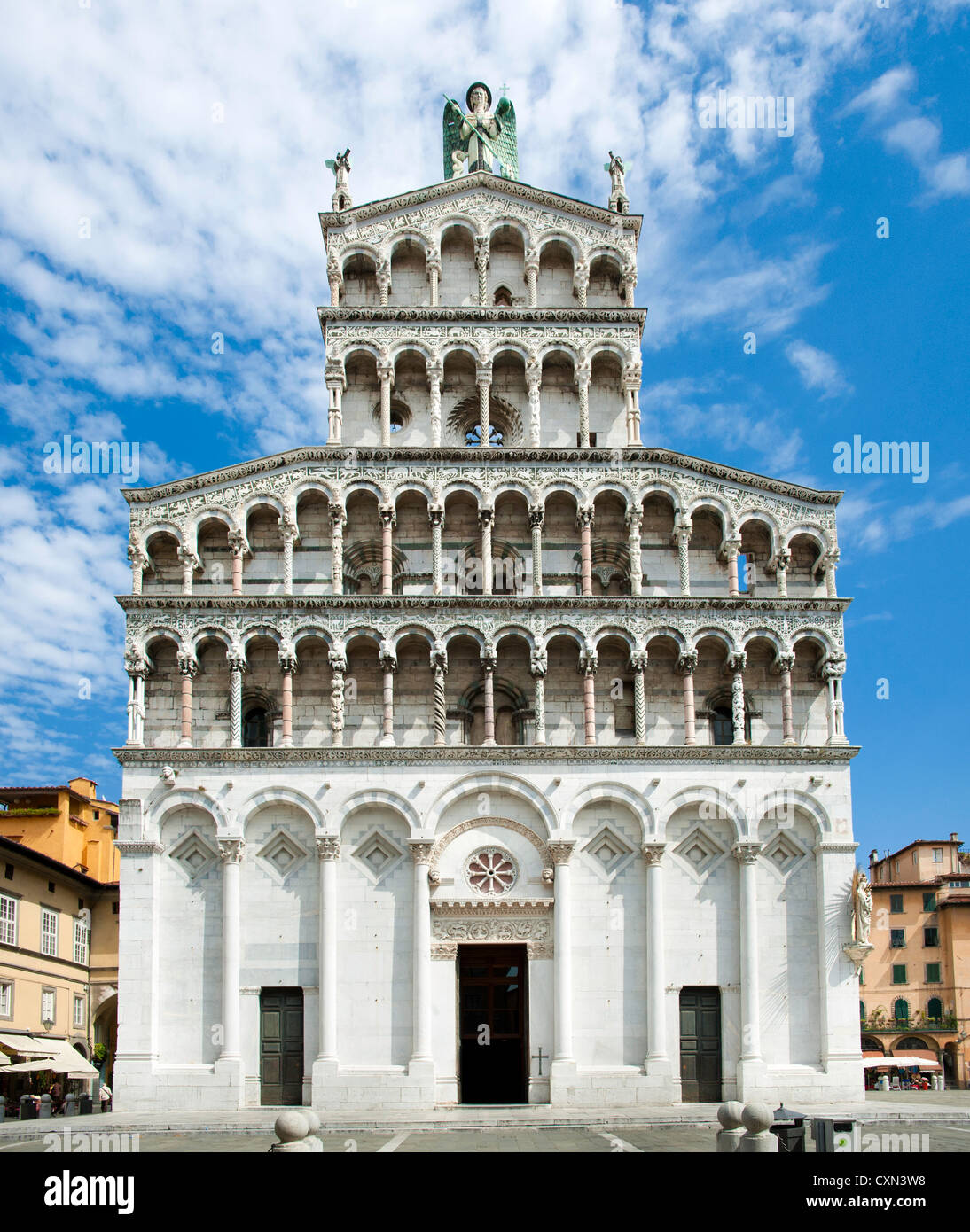 Lucca San Michele in Foro Basilica Cathedral Banque D'Images
