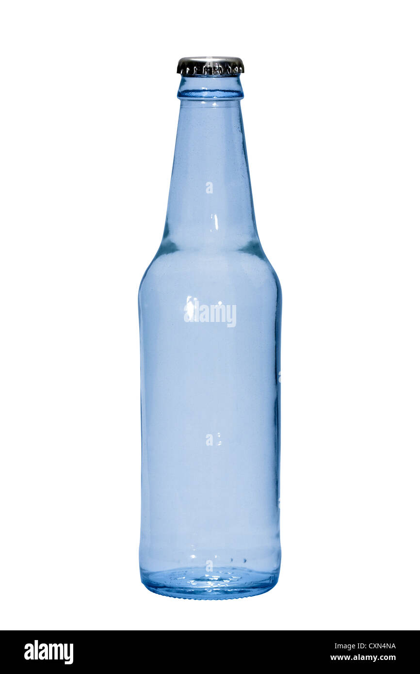 Cut Out. Flacon en verre bleu avec silver bottlecap sur fond blanc Banque D'Images