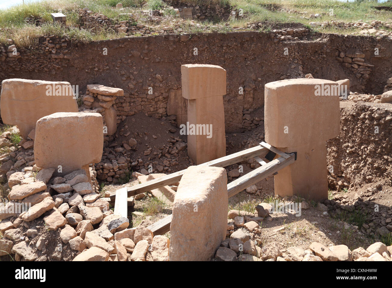 Piliers en forme de T en excavation au début néolithique de Gobekli Tepe, Sanliurfa sud-est de la Turquie Banque D'Images