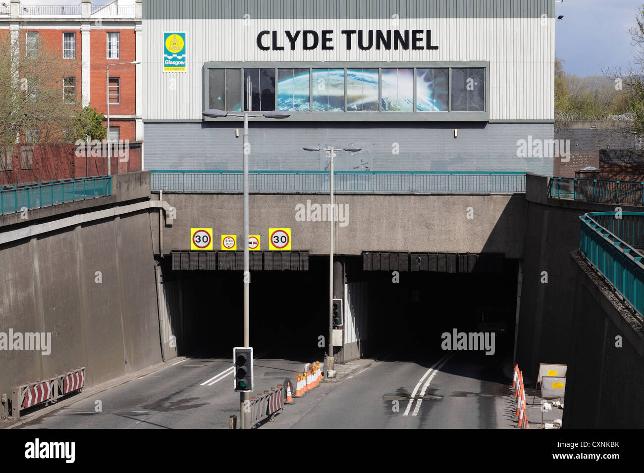 Tunnel clyde route a739 Banque de photographies et d’images à haute