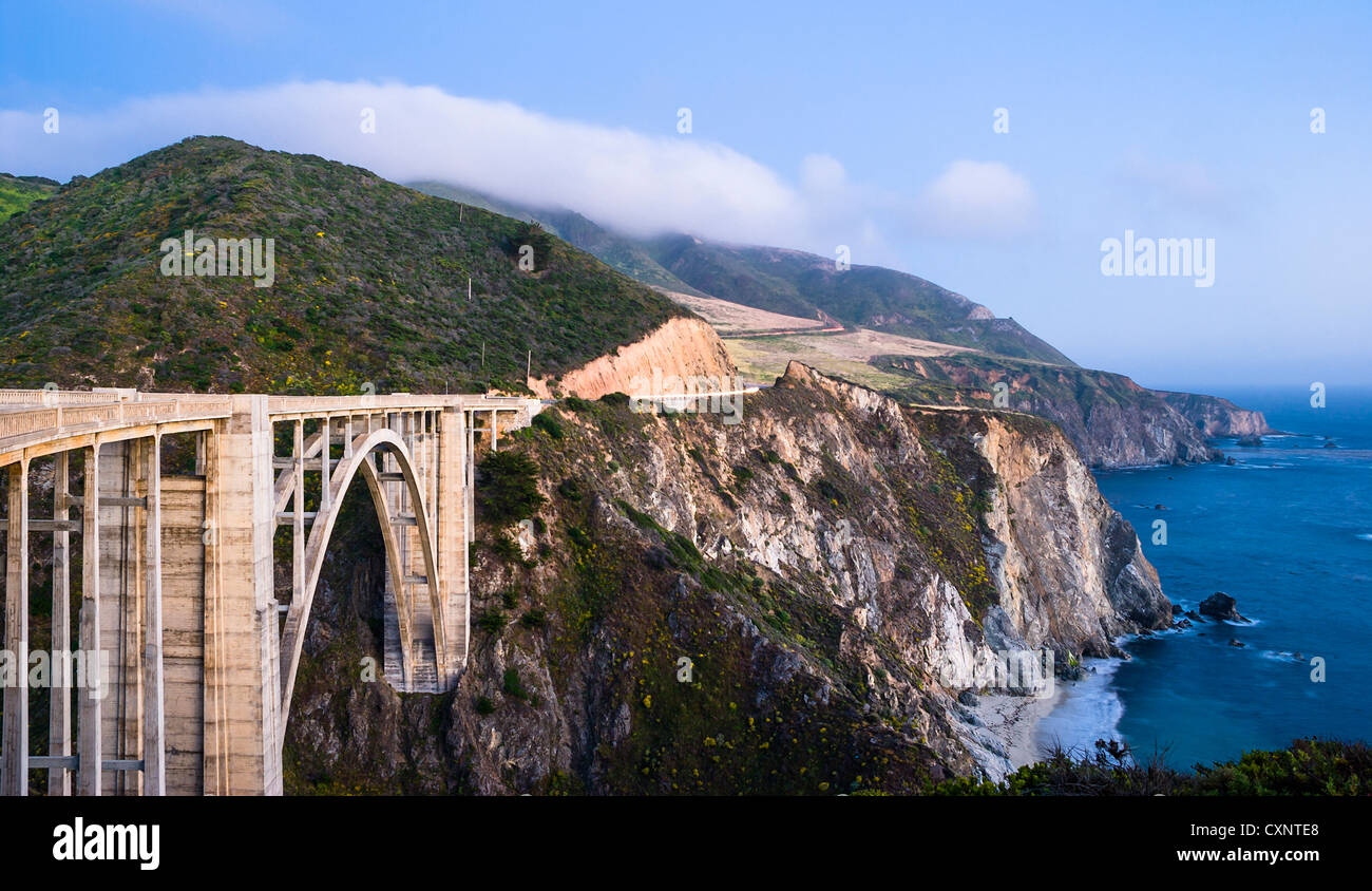 Bridge-California Bixby Big Sur la côte, USA Banque D'Images