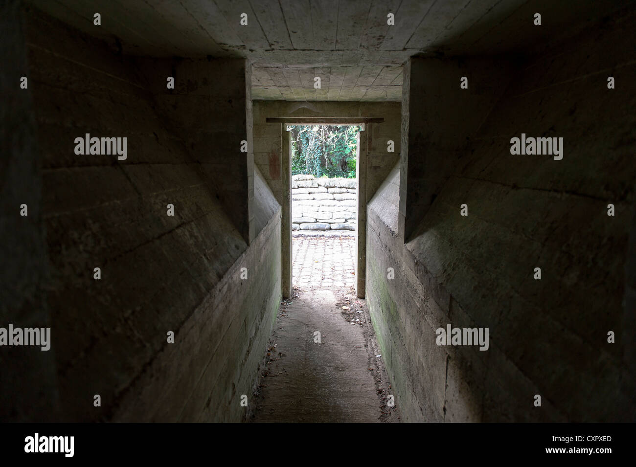 Essex Farm a été l'emplacement d'un poste de secours avancé (ADS) au cours de la Grande Guerre, et c'est maintenant le site d'un cimetière CWGC. Banque D'Images