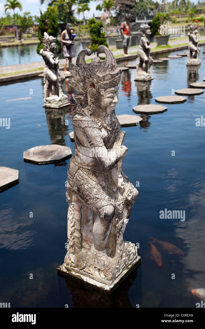 Tirtagangga Tirta Gangga ou palais de l'eau, près de Amlapura, à l'Est de Bali, Bali, Indonésie, Asie du Sud, Asie Banque D'Images