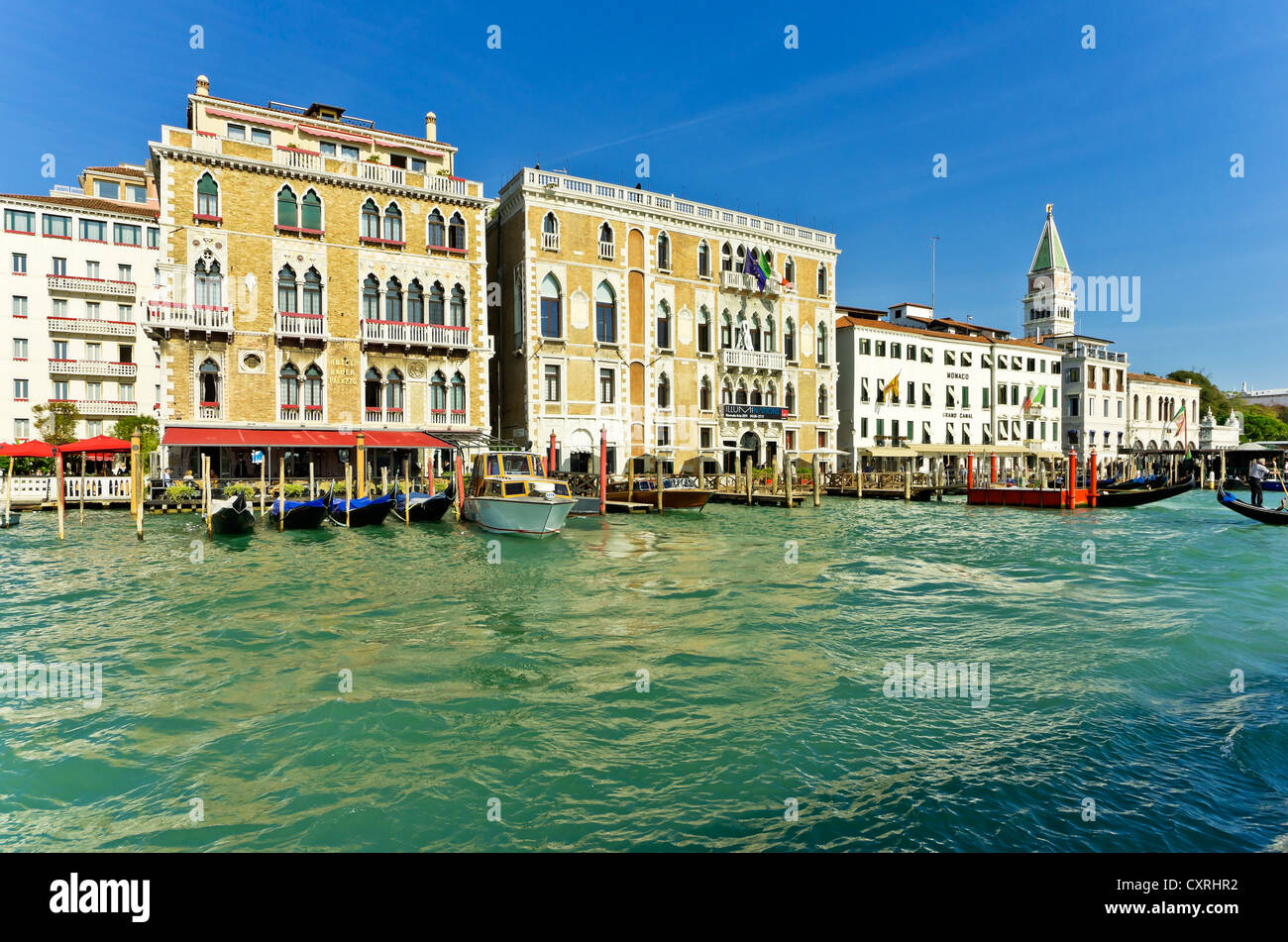 Bâtiments le long du Canal Grande ou Grand Canal, Venise, Venise, Vénétie, Italie, Europe Banque D'Images