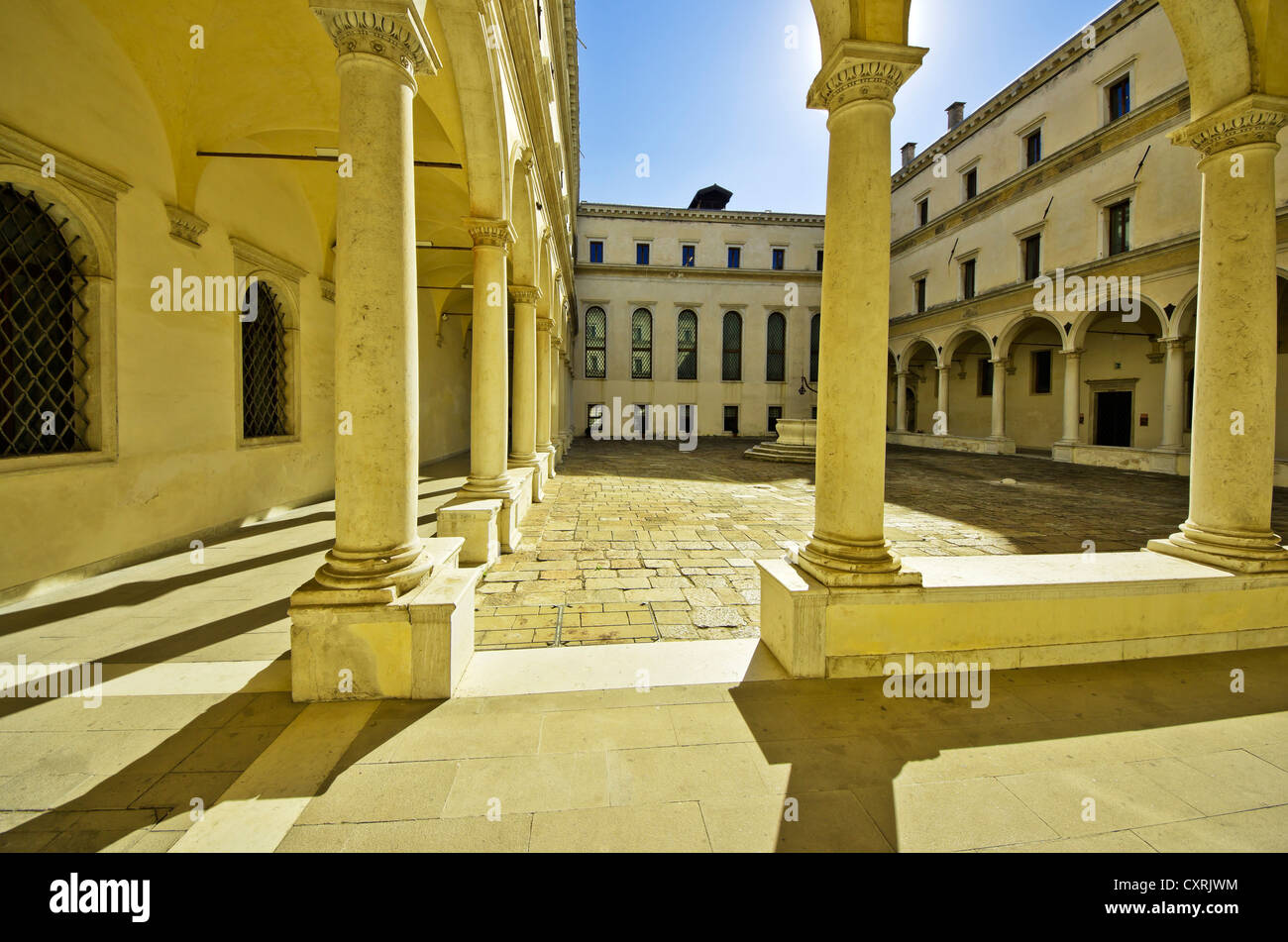 Une cour intérieure à Venise, Venise, Vénétie, Italie, Europe Banque D'Images