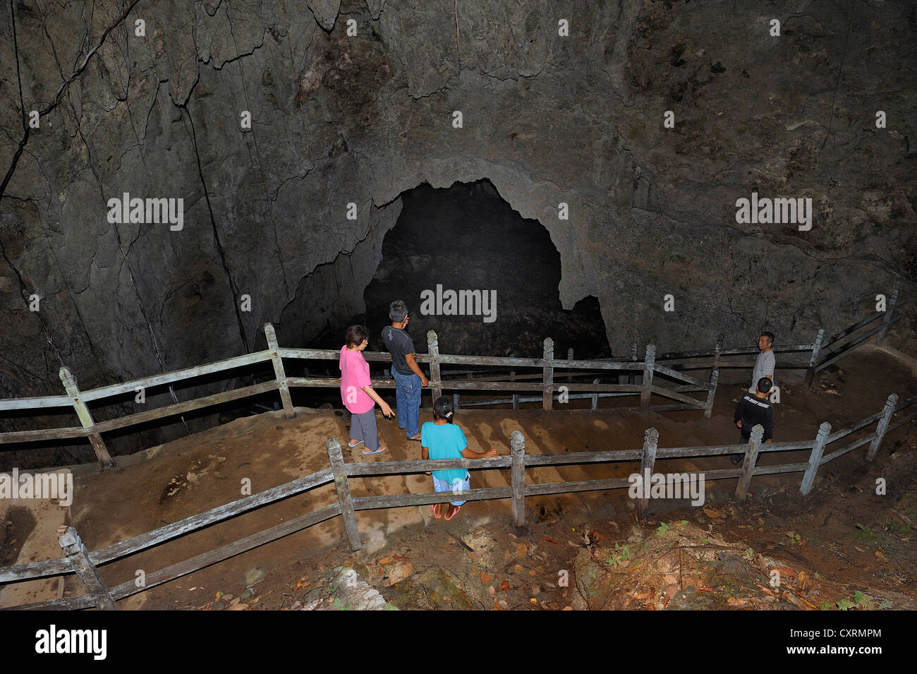 La grotte, Goa Jepang japonais, une attraction touristique d'être visité par visiteurs javanais, bataille de Biak, guerre du Pacifique, près de Kota Banque D'Images