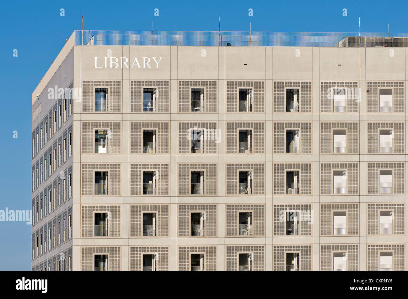 Nouveau bâtiment de la bibliothèque de la ville en Mailaender Platz, conçu par l'architecte M. Eun Young Yi sur le site de Stuttgart 21 Banque D'Images