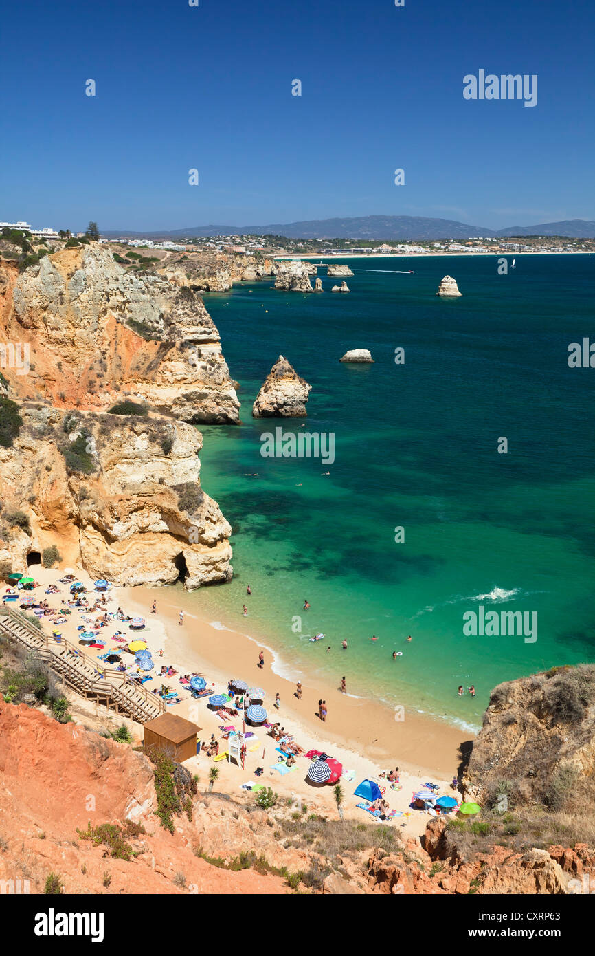 Camilo beach près de Lagos, les roches du littoral de l'Algarve, Côte Atlantique, Portugal, Europe Banque D'Images