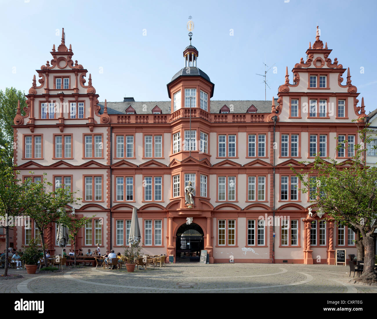 Musée Gutenberg, ex-Roemischen Haus zum Kaiser Hotel, Mayence, Rhénanie-Palatinat, Allemagne, Europe, PublicGround Banque D'Images