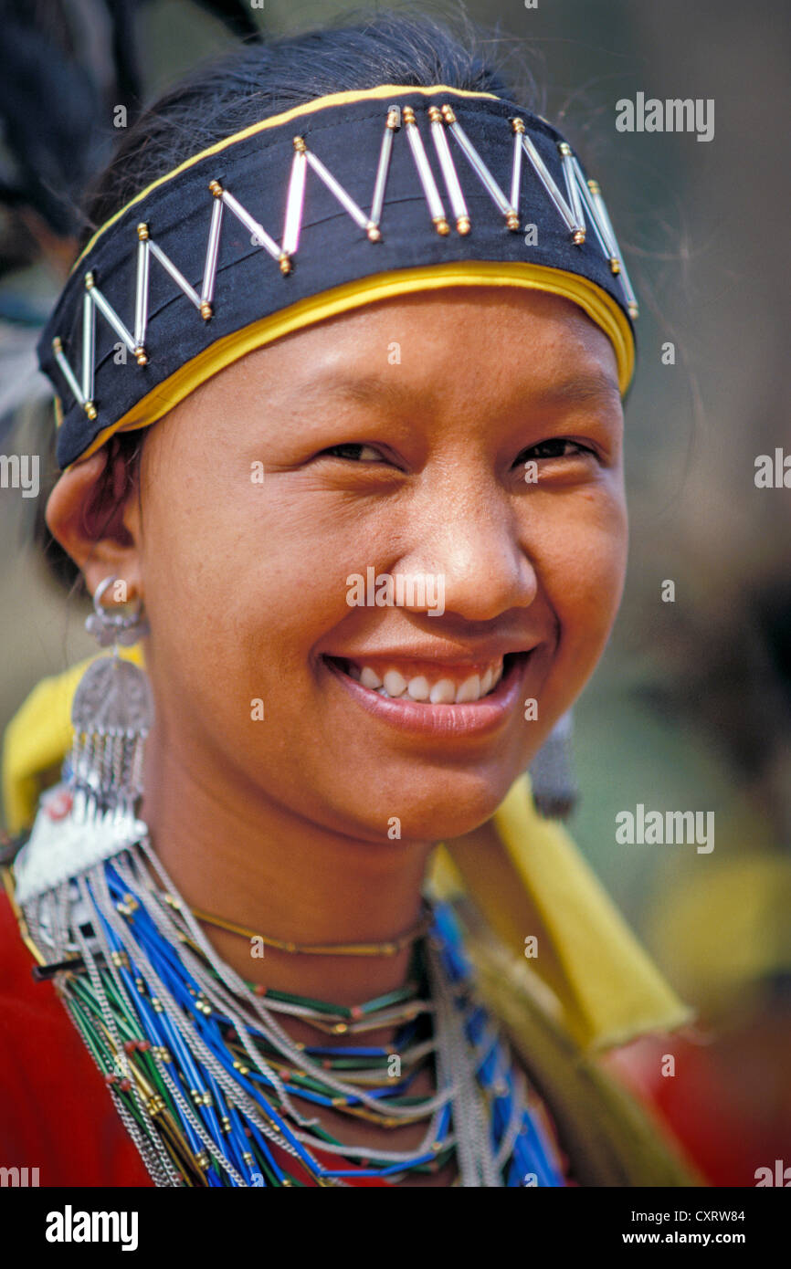 Jeune femme du nord-est de l'Inde, portrait, Inde, Asie Banque D'Images