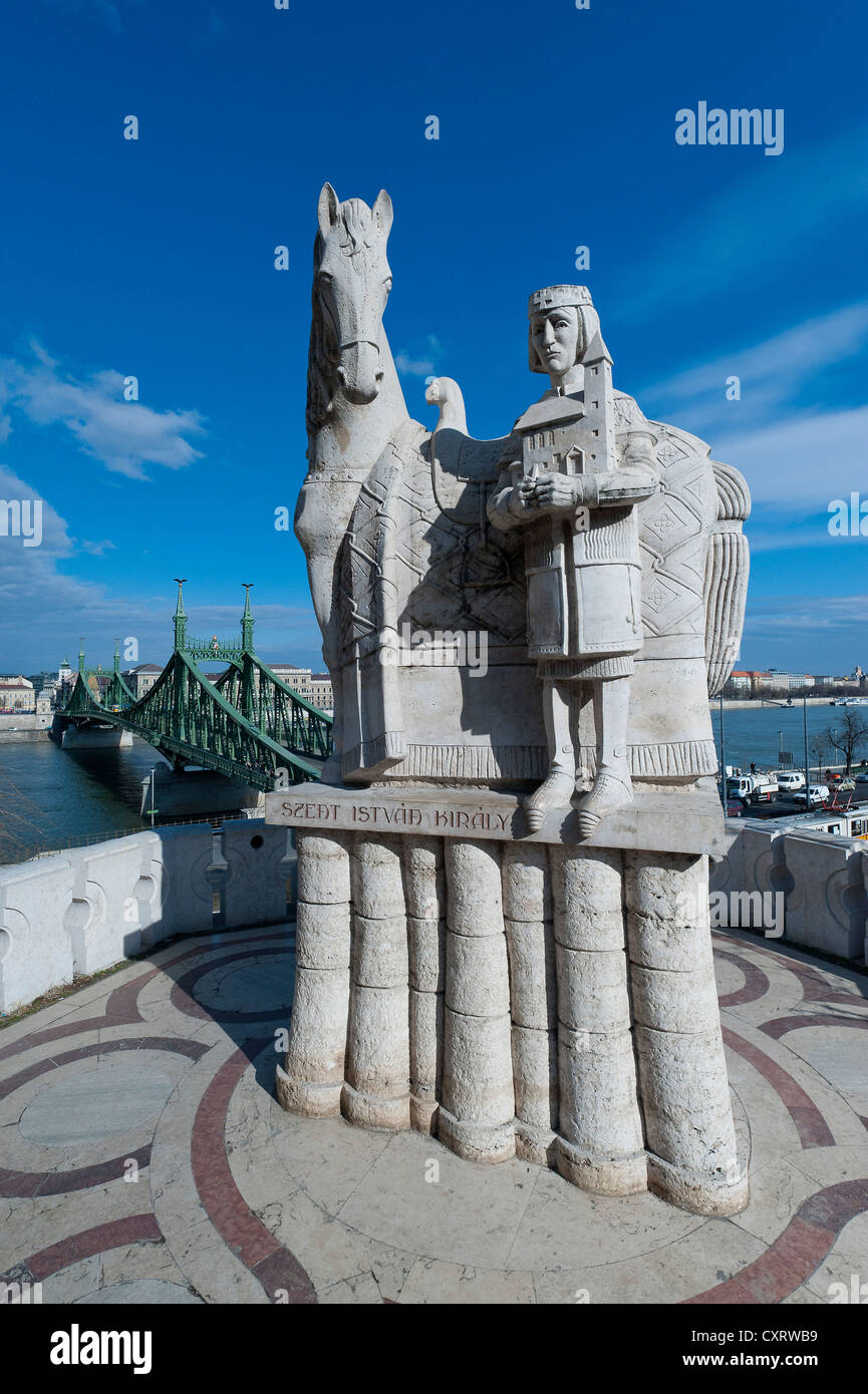 Statue de l'Évêque Gerhardus, pont de la liberté, Budapest, Hongrie, Europe Banque D'Images