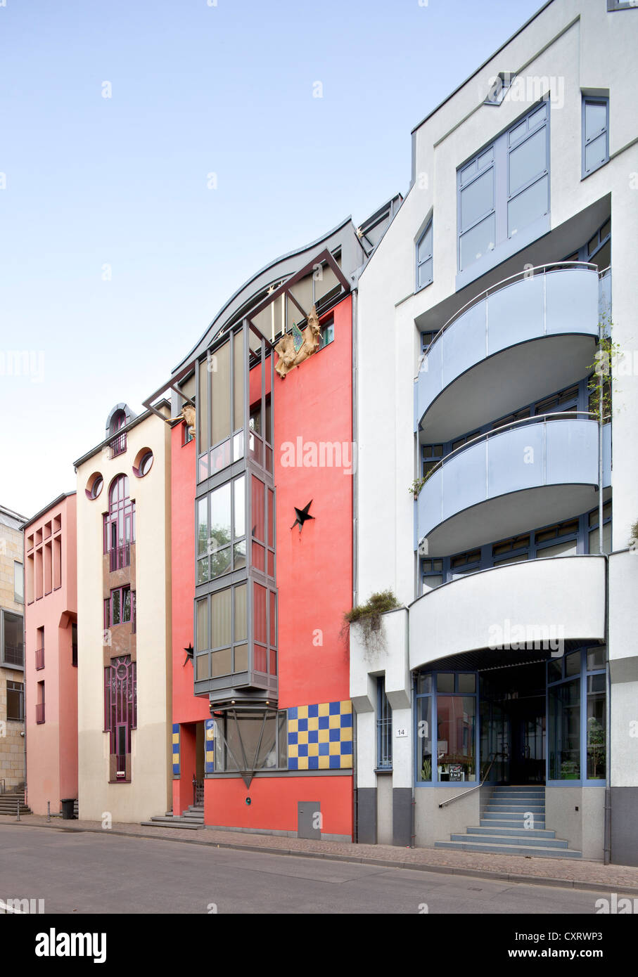 Bâtiments résidentiels à Saalgasse postmoderne, Frankfurt am Main, Hesse, Germany, Europe, PublicGround Banque D'Images