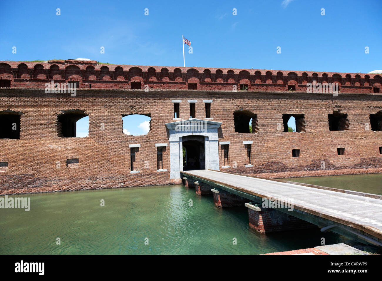 Pont sur les douves sally port entrée de fort Jefferson le parc national sec de Tortugas florida keys usa Banque D'Images