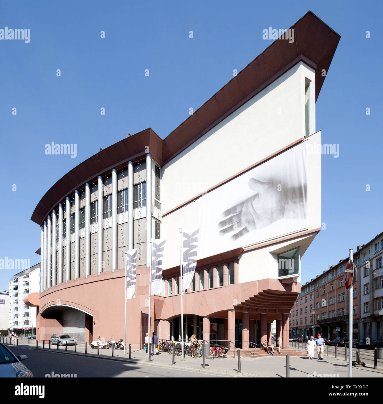 Musée d'Art Moderne, Frankfurt am Main, Hesse, PublicGround Banque D'Images