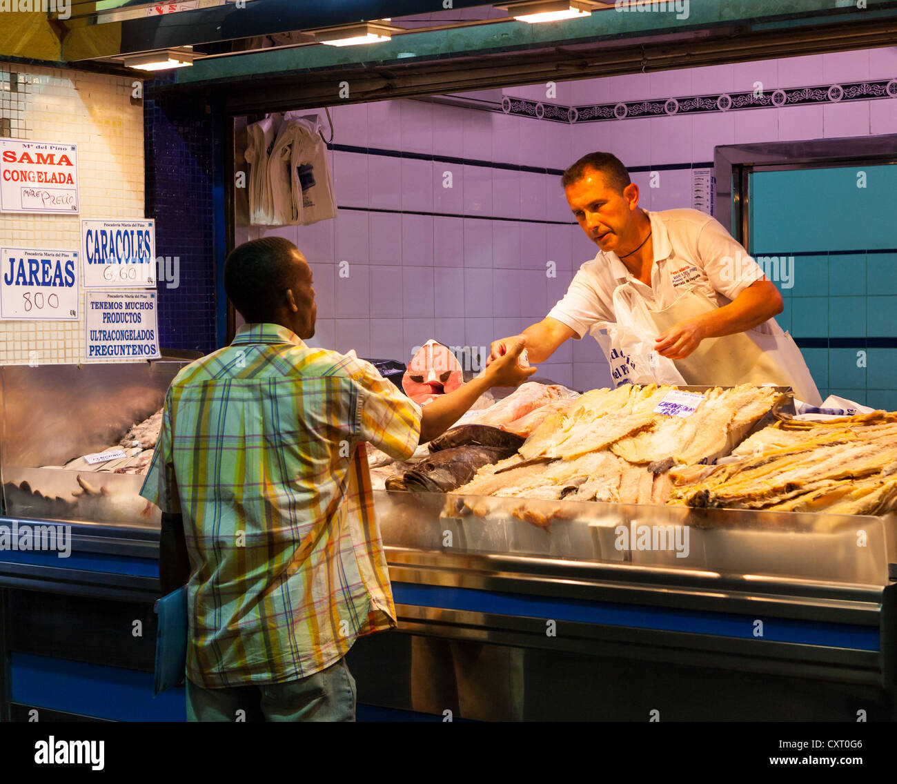 Marché de poissons dans la vieille ville de Las Palmas, Las Palmas de Gran Canaria, Gran Canaria, Îles Canaries, Espagne, Europe Banque D'Images