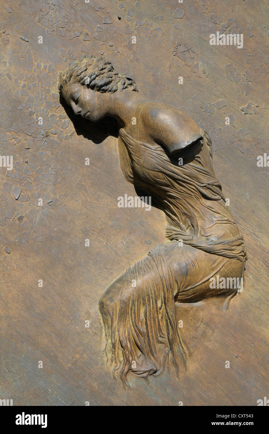 Femme sans bras, relief, porte de l'église, la Basilique de Santa Maria degli Angeli e dei Martiri, Basilique de Sainte Marie des Anges Banque D'Images