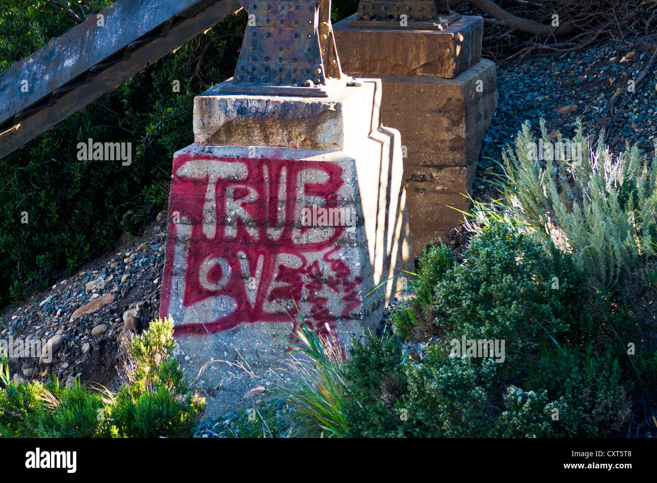 'True love' peint sur un support d'entasser d'un chevalet de fer sur la côte ouest de "Santa Barbara", en Californie Banque D'Images