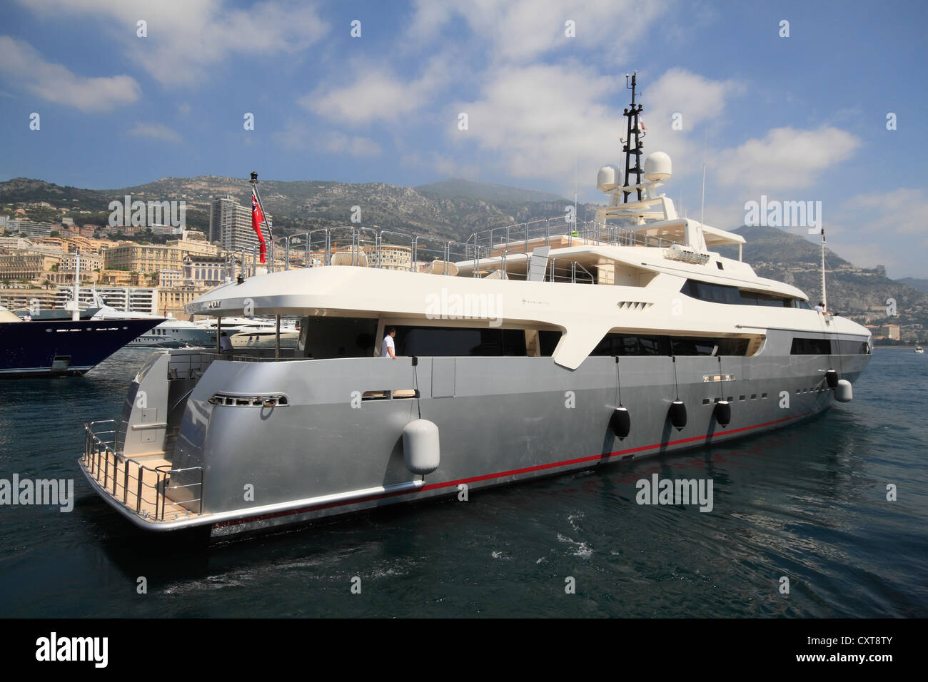 Yacht à moteur Vicky quittant le port Hercule de Monaco, chantier Baglietto, longueur 58, 40 mètres, construit en 2008 Banque D'Images