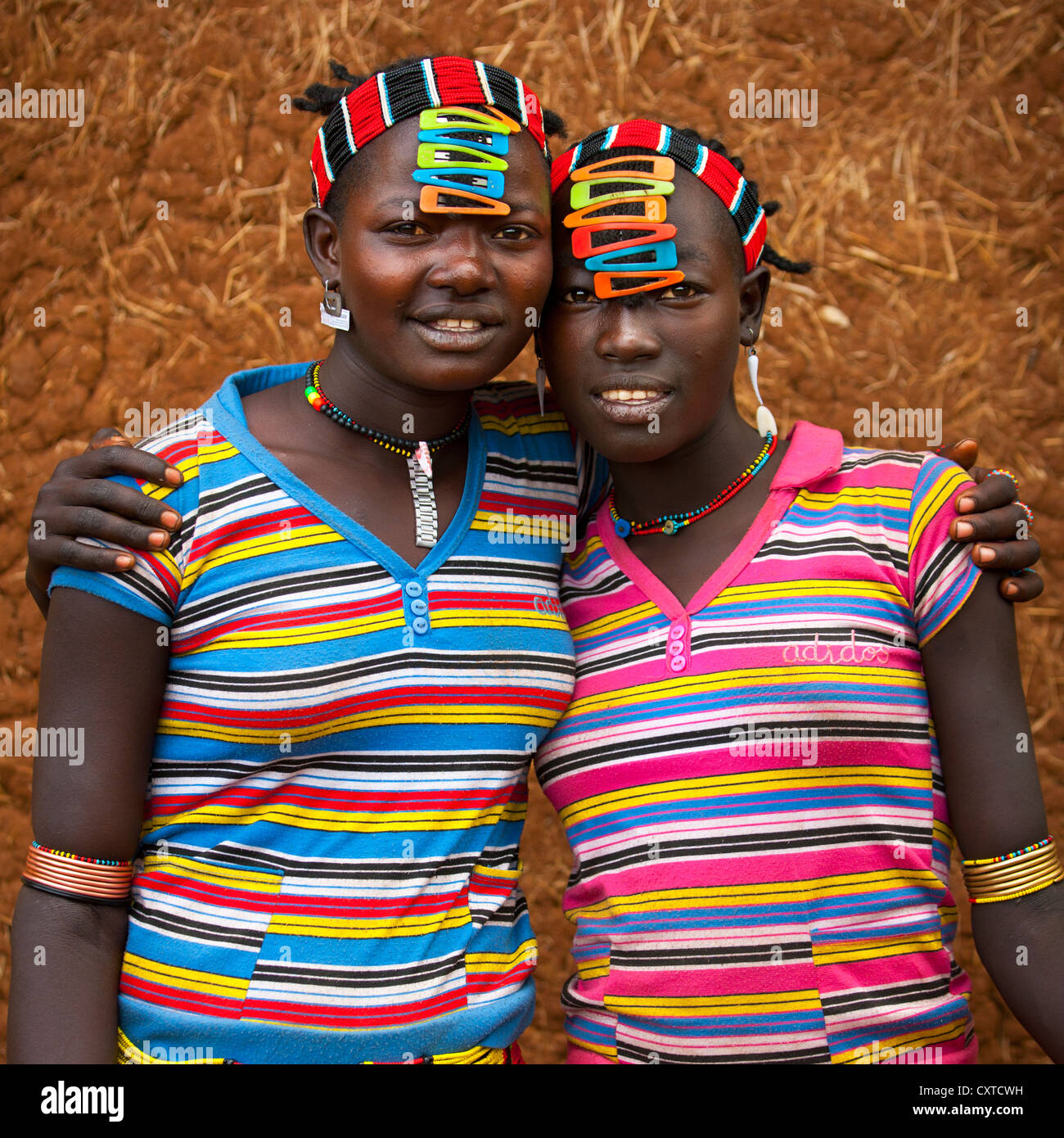 Les filles, Tribu Bana Key afer, vallée de l'Omo, Ethiopie Banque D'Images