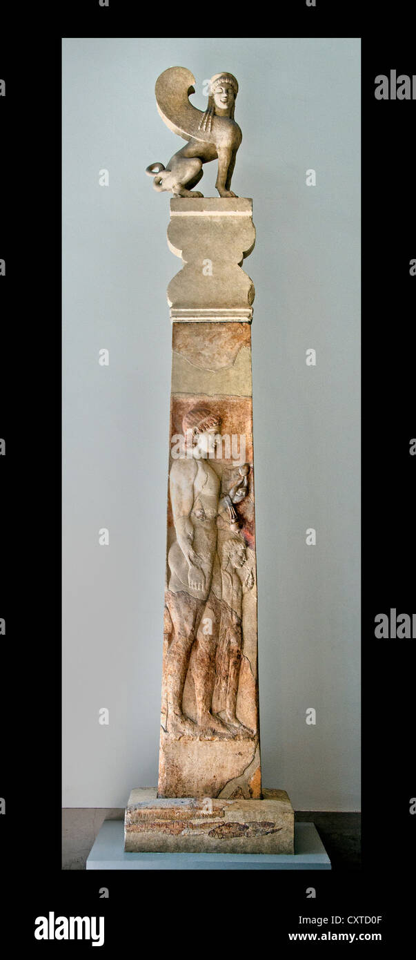 Stèle de marbre un grave markerof la jeunesse et une petite fille ca archaïques. 530 C.-B. Grenier Grec en Grèce Banque D'Images