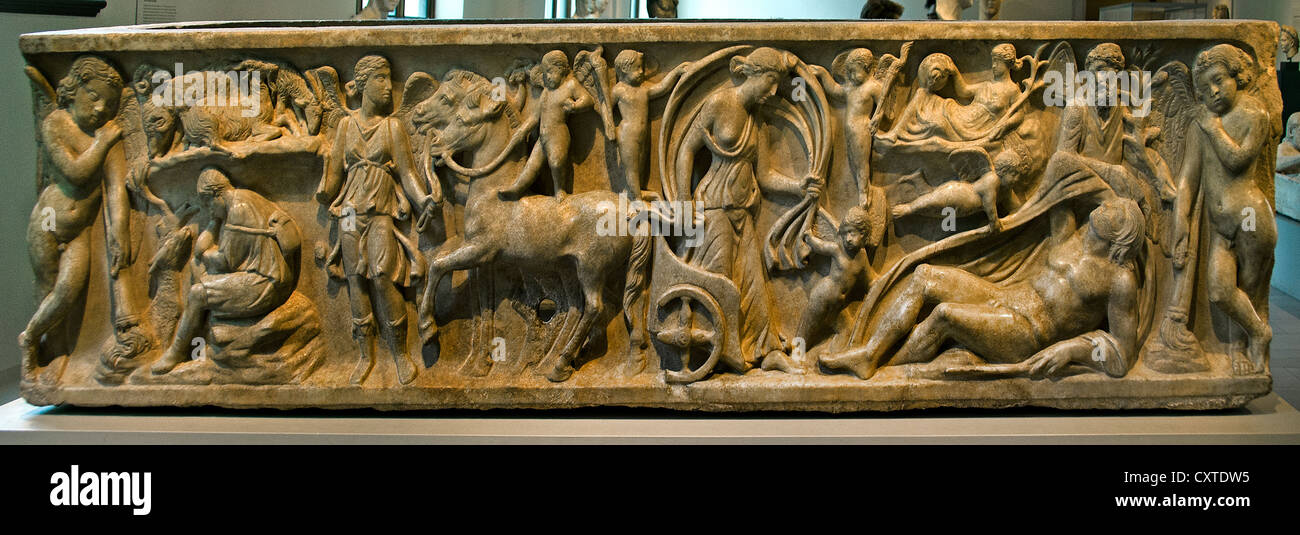 Sarcophage en marbre avec le mythe Endymion un beau berger adoré bu la lune Séléné déesse mi romain iie siècle apr Banque D'Images