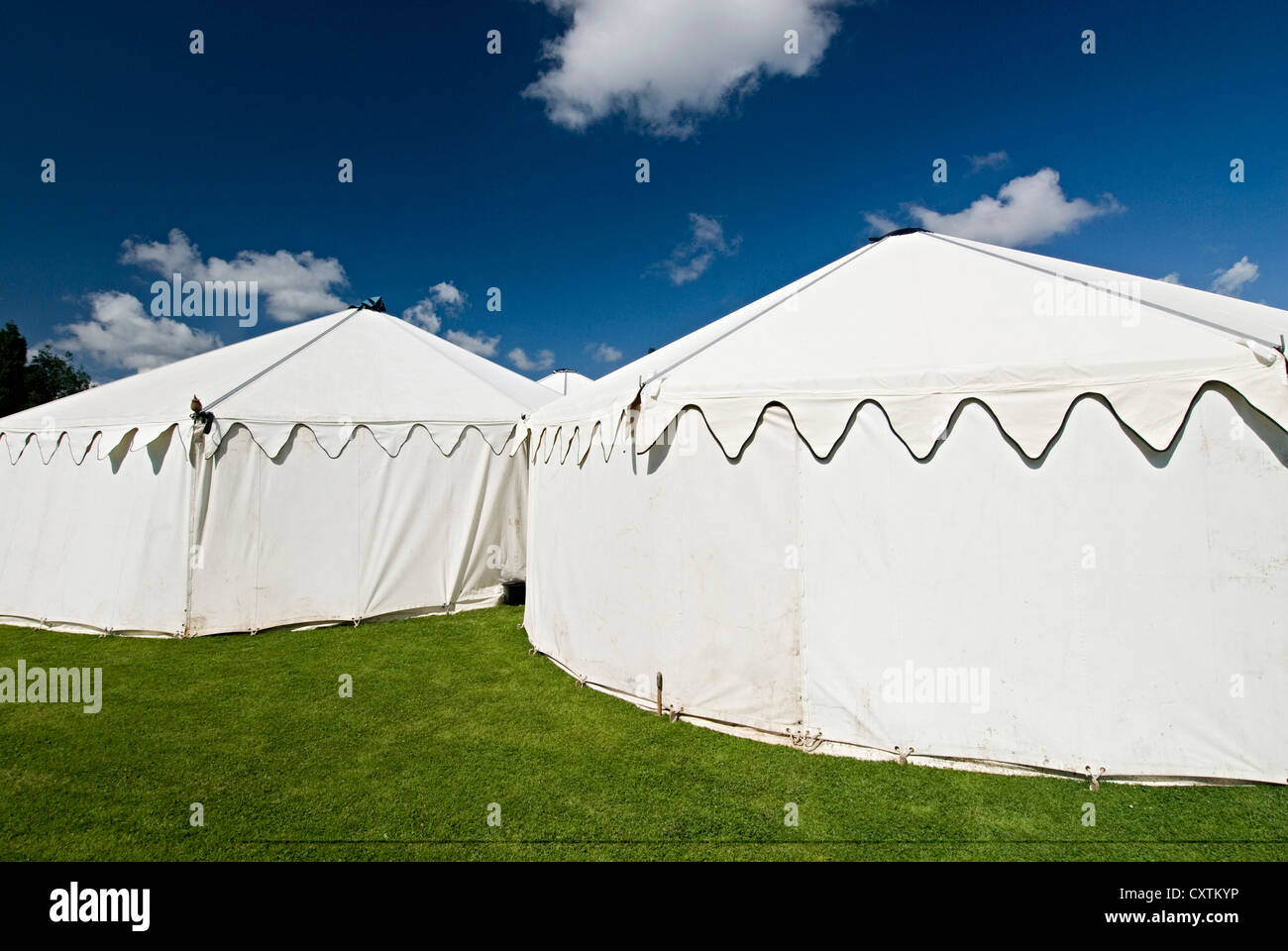Parti bédouin tente pour utilisation au Royaume-Uni Banque D'Images Parti bédouin tente pour utilisation au Royaume-Uni Banque D'Images