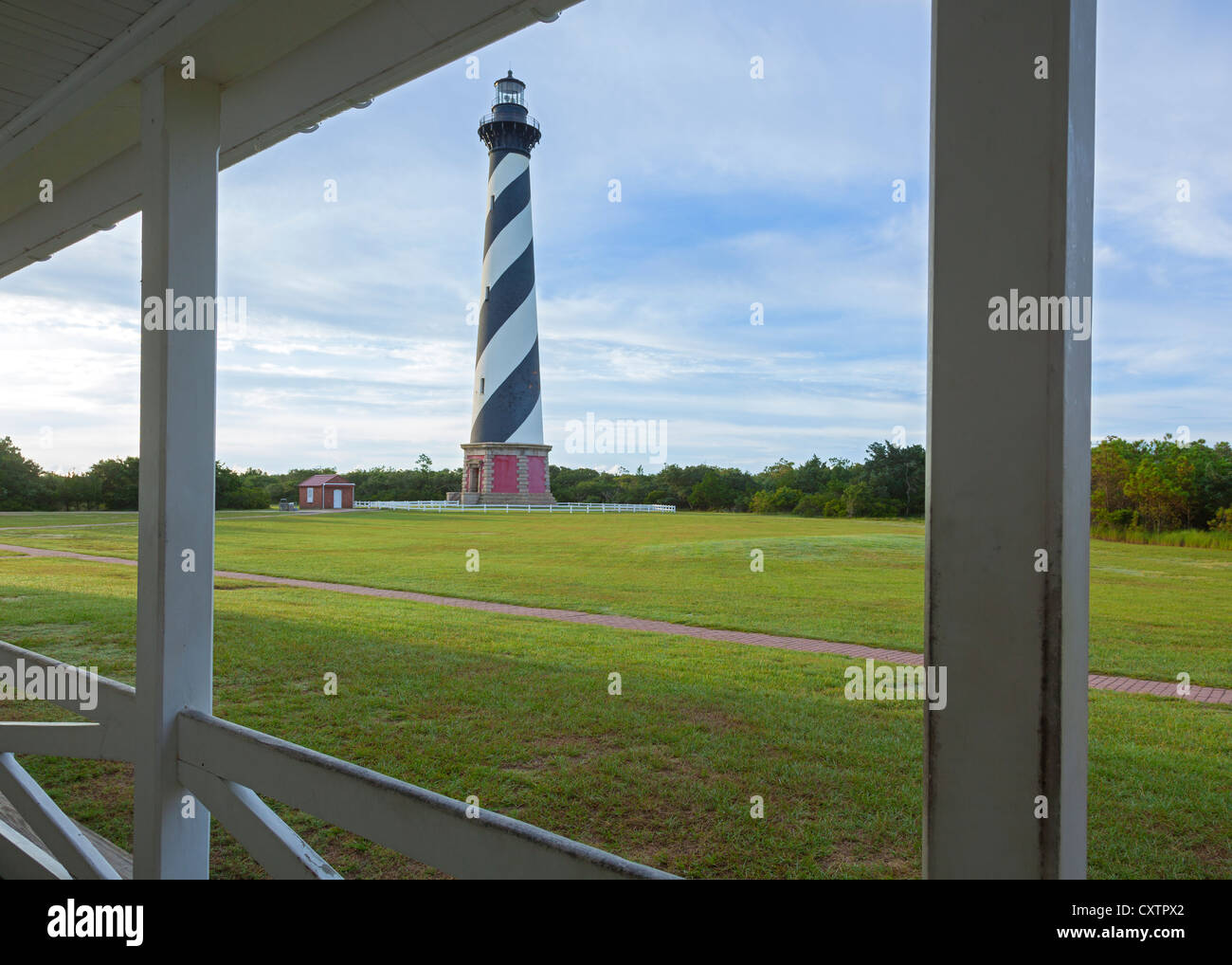 Cape Hatteras National Seashore, NC : Cape Hatteras Lighthouse (1870) de la véranda. Banque D'Images
