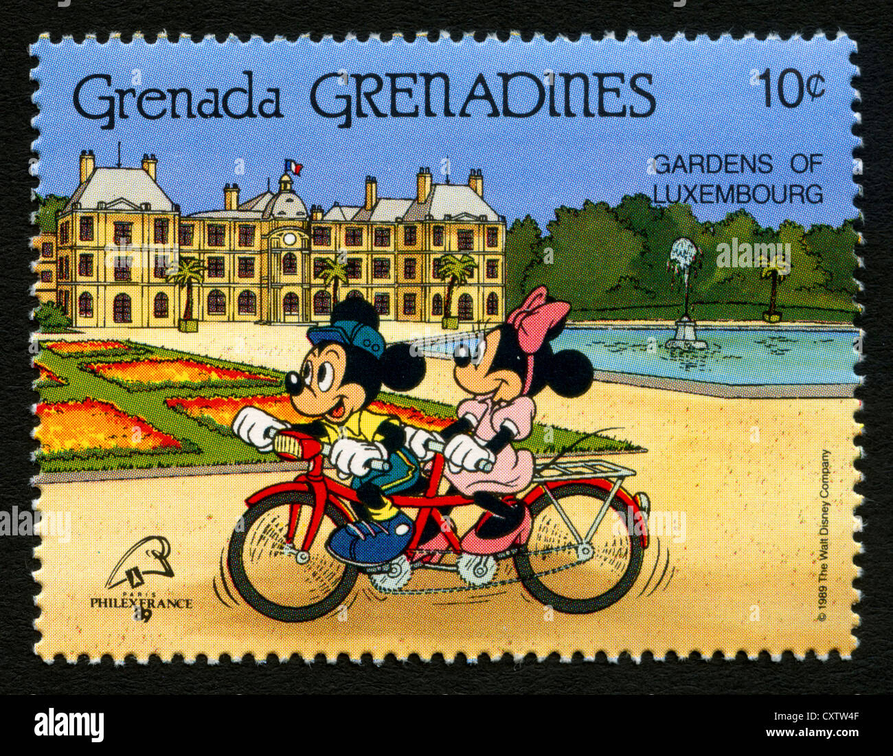 La Grenade - Timbres-poste de personnages de dessins animés Disney - Mickey et Minnie à Paris Banque D'Images