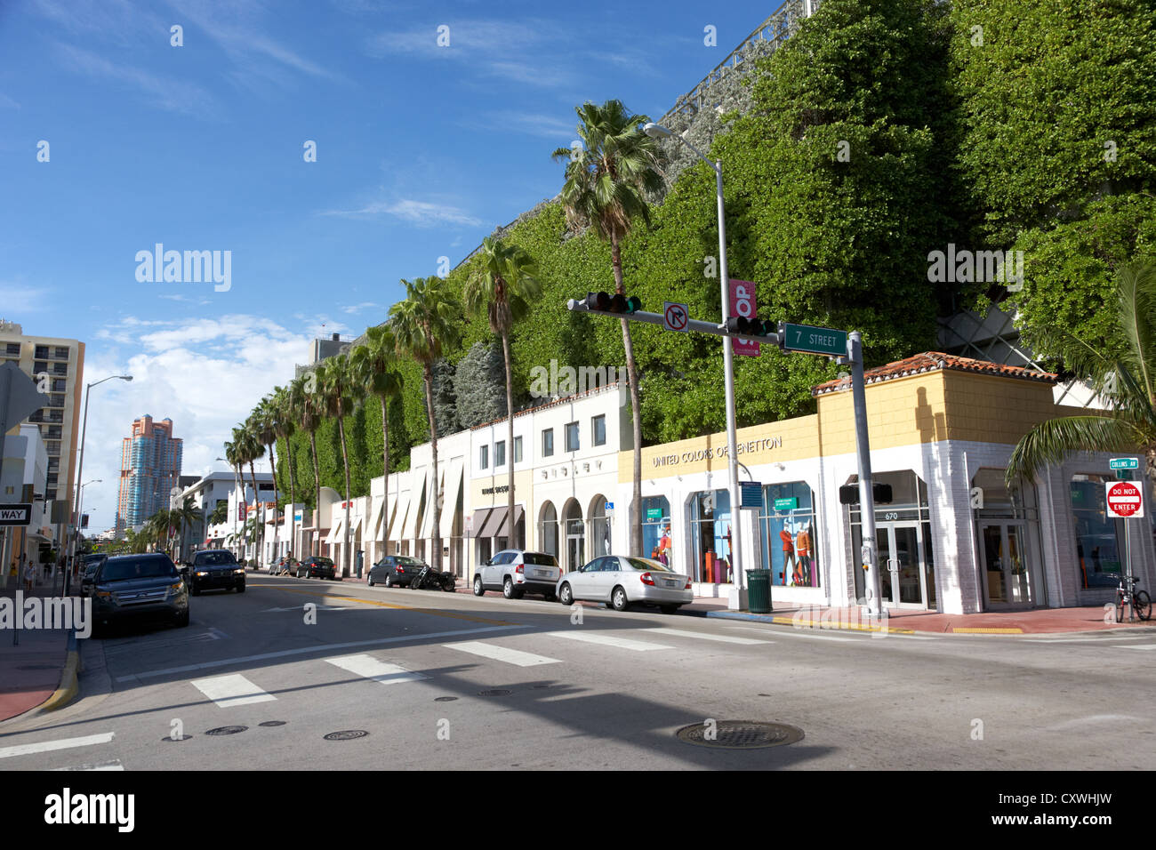 Collins Ave rue commerçante de Miami South beach floride usa Banque D'Images Collins Ave rue commerçante de Miami South beach floride usa Banque D'Images