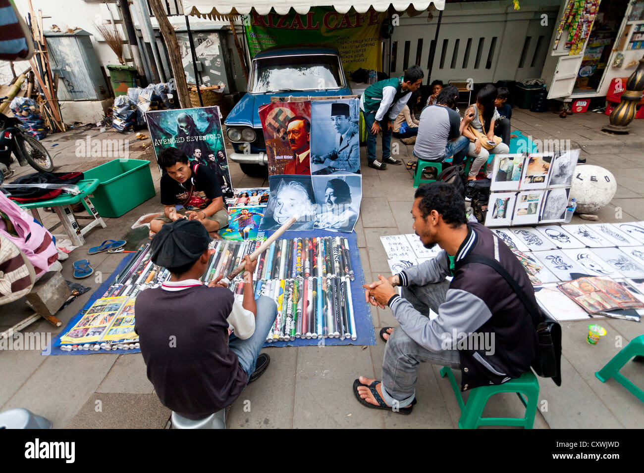 Tattooer dans la vieille ville de Jakarta, Indonésie Banque D'Images