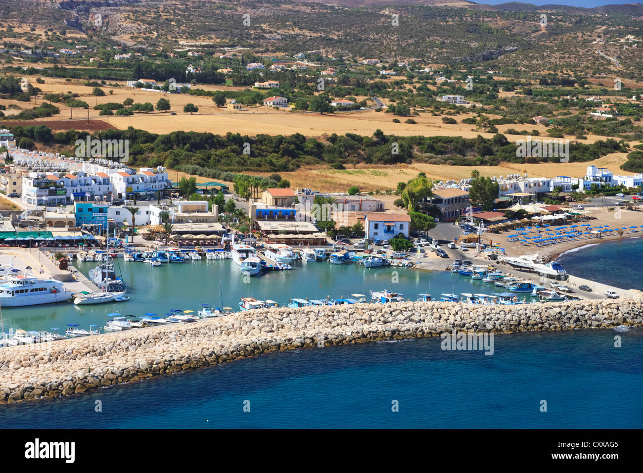 Vue aérienne du port de plaisance de Latchi, région de Paphos, Chypre Banque D'Images