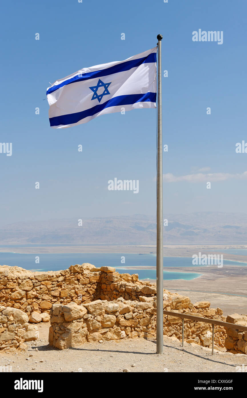 Drapeau d'Israël, le blue Star de David, forteresse de Massada juif, UNESCO World Heritage Site, Cisjordanie, Israël, Moyen Orient Banque D'Images