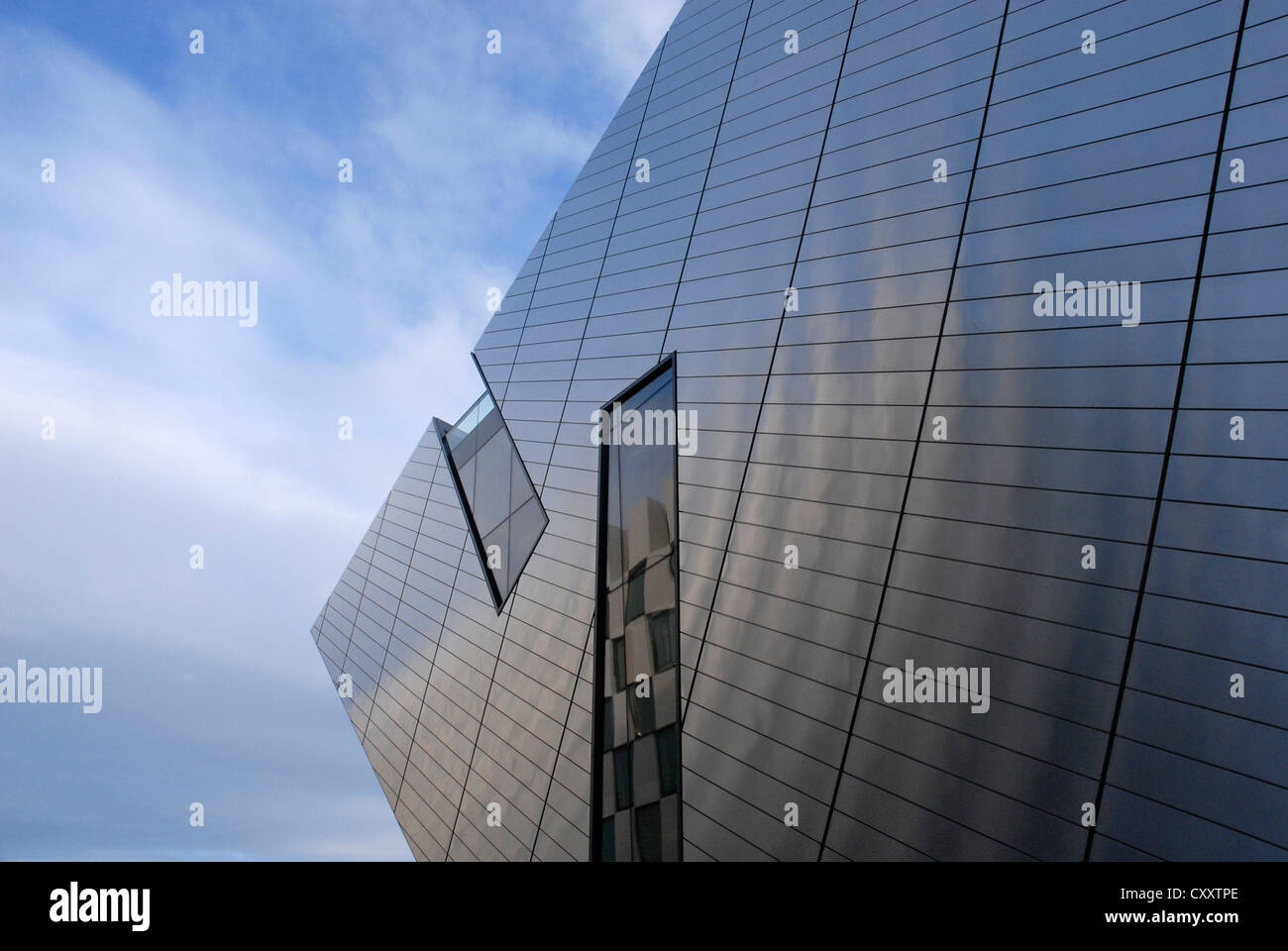 Le coin du Grand Canal Theatre de Dublin (aussi connu sous le nom de bord Gáis Energy Theatre) Banque D'Images