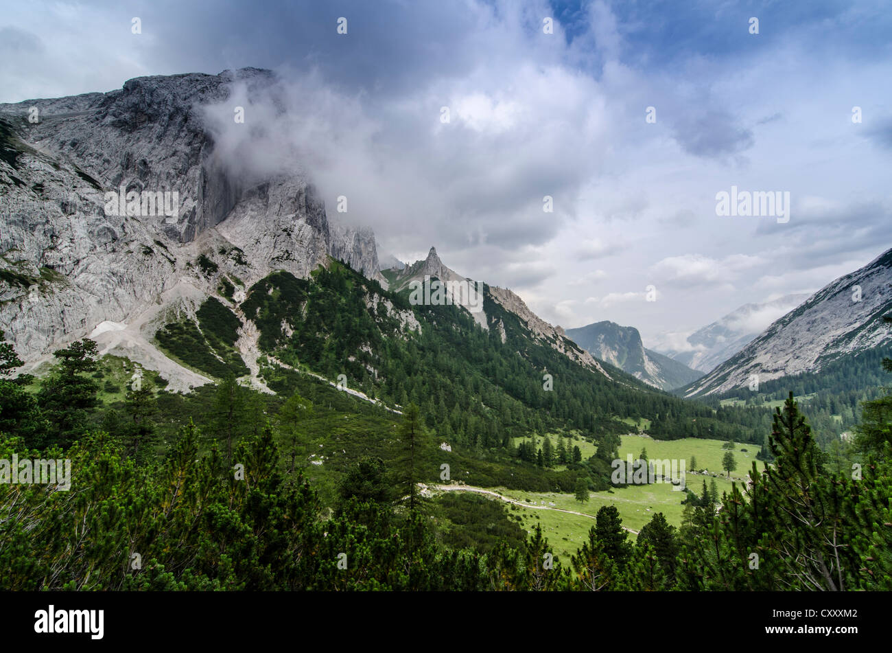 Hinterautal valley, le Parc National des Montagnes du Karwendel, Tyrol, Autriche, Europe Banque D'Images