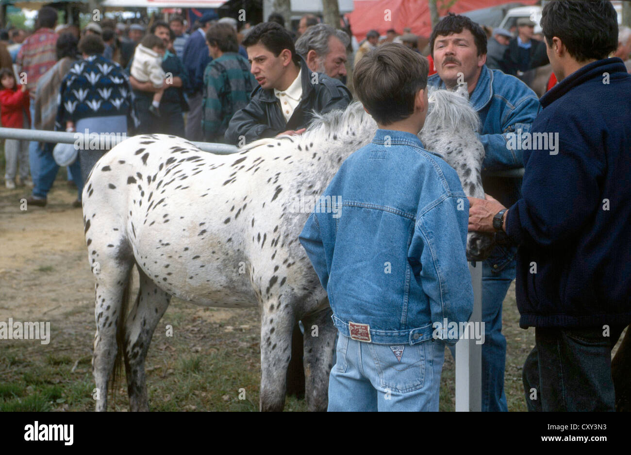 L'échange à un country fair - Dordogne -France Banque D'Images