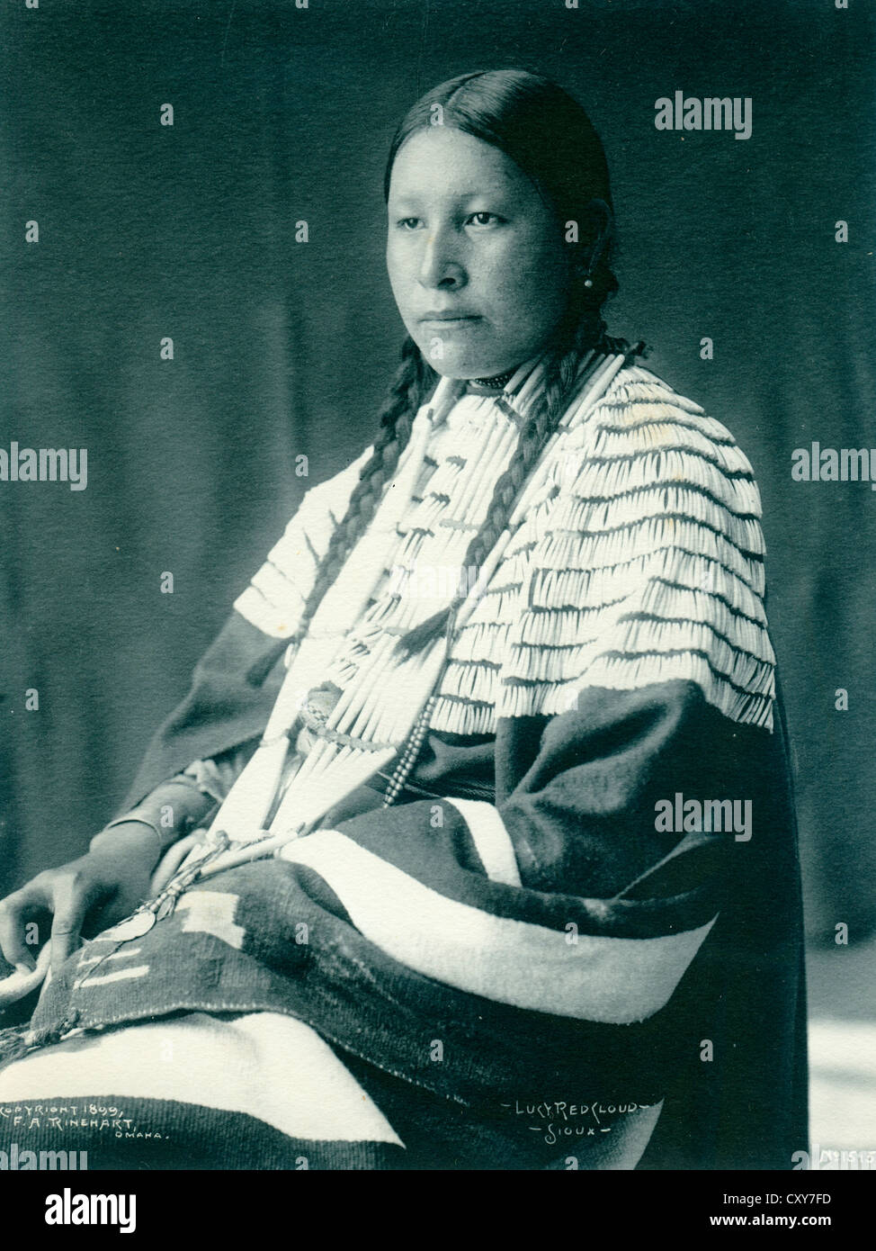 Lucy Red Cloud, 1899, Adolph Muhr & Frank A. Rinehart - Banque D'Images