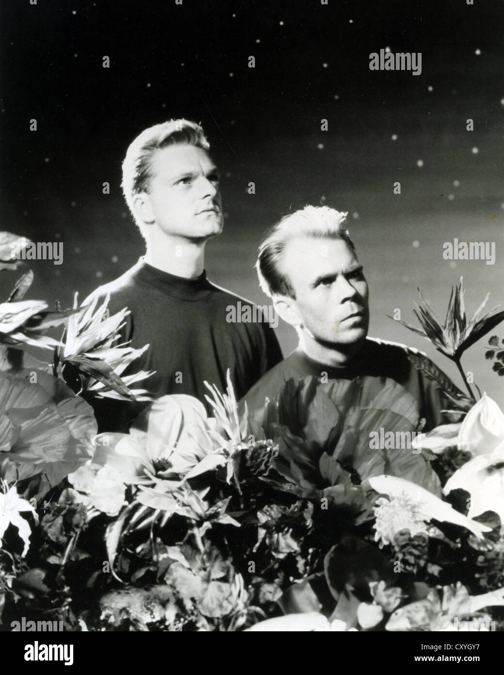 Photo de promotion d'effacement duo pop britannique en 1989 avec Andy Bell et Vince Clarke à gauche. Photo David Scheinmann Banque D'Images