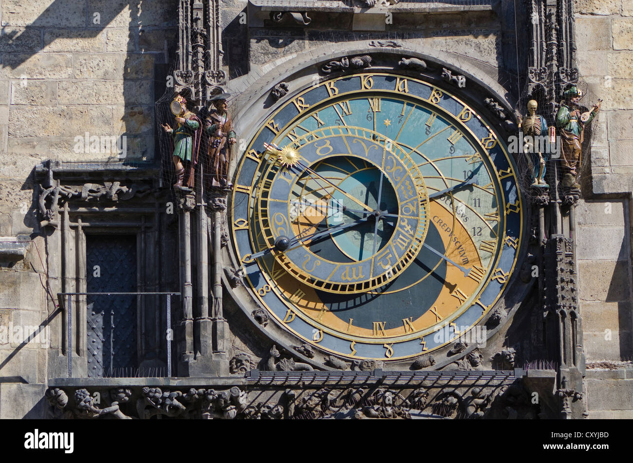 Prazsky orloj, l'horloge astronomique de Prague, l'hôtel de ville, construit en 1410 par l'horloger royal Mikulas de Kadan, Prague Banque D'Images
