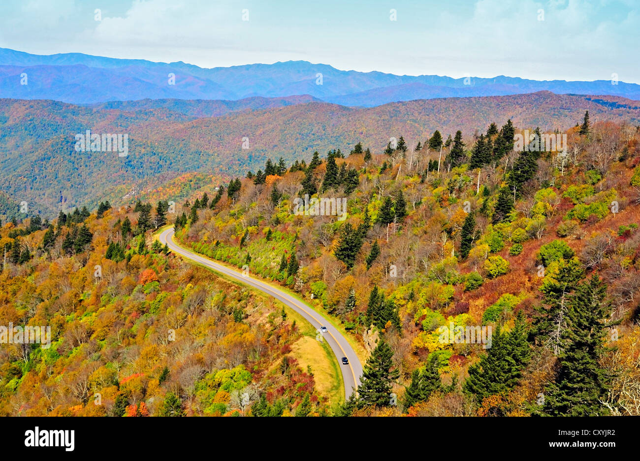 Une zone de la Blue Ridge Parkway avec couleurs d'automne. Banque D'Images