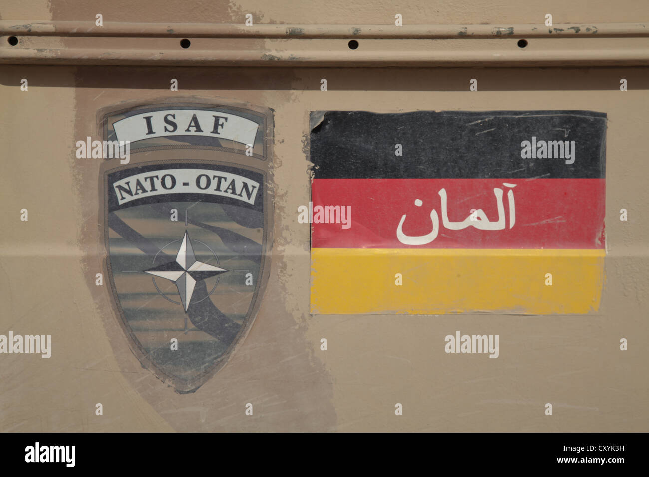 Guerre en Afghanistan, de marquages sur un véhicule militaire de la Bundeswehr, l'armée allemande, Mazar-e Sharif, Balch, Afghanistan, Asie Banque D'Images