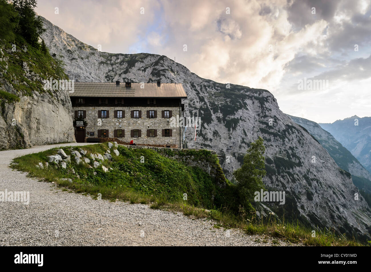 Bâtiment Karwendelhaus, parc naturel des Karwendel, Tyrol, Autriche, Europe Banque D'Images