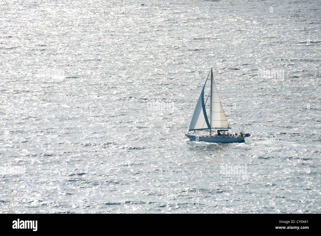 Un bateau à voile sur la mer, West Palm Beach, Floride, USA, Amérique Latine Banque D'Images