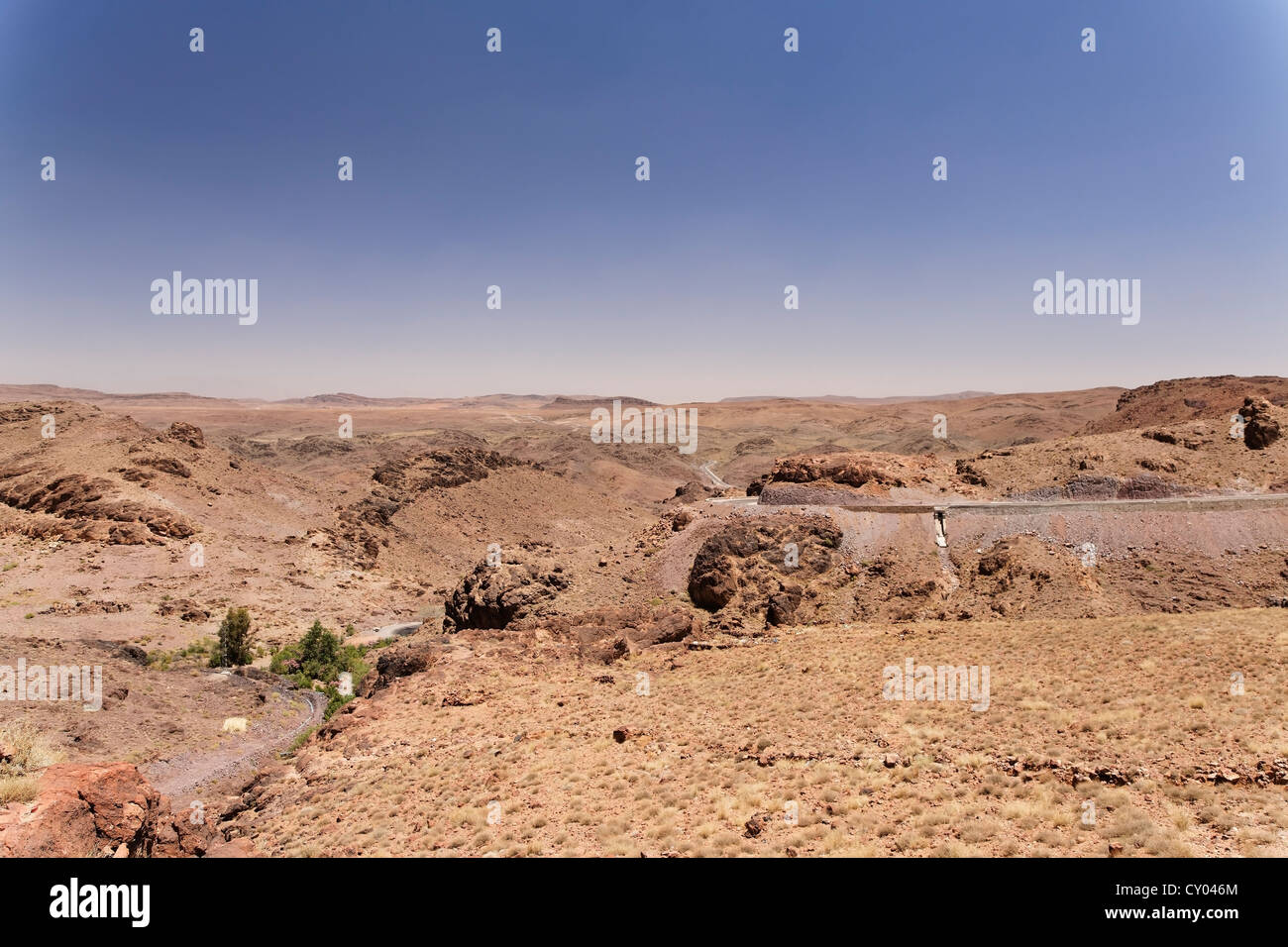 Paysage lunaire dans les montagnes de l'Atlas, Maroc, Maghreb, Afrique du Nord, Afrique Banque D'Images