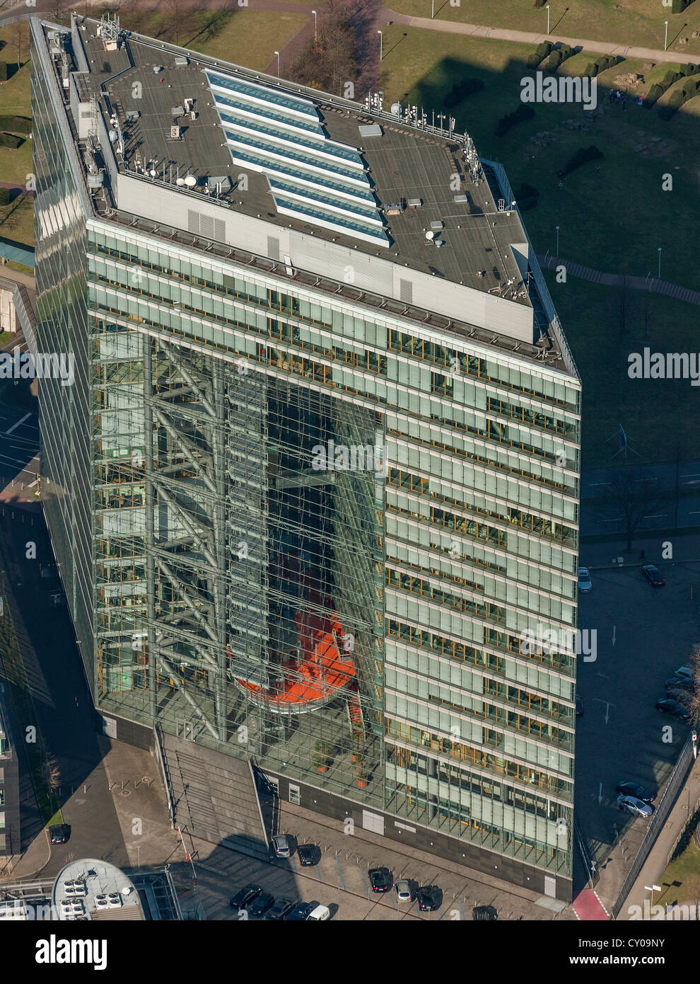 Vue aérienne, Stadttor office tower, Düsseldorf, Rhénanie-du-Nord - Westphalie, région Banque D'Images