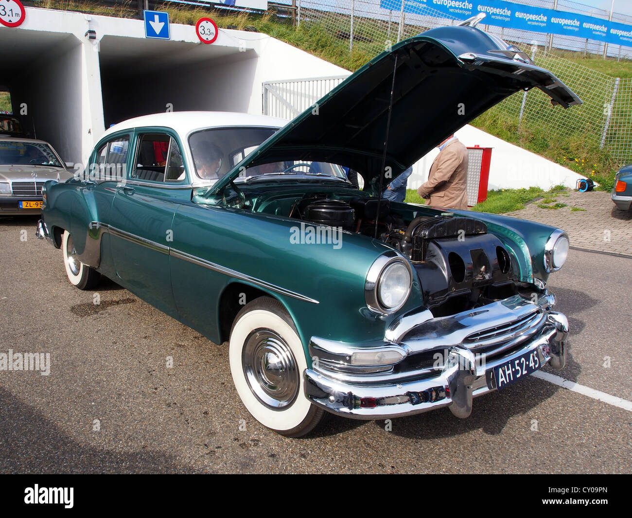 1954 Pontiac Chieftain Banque D'Images